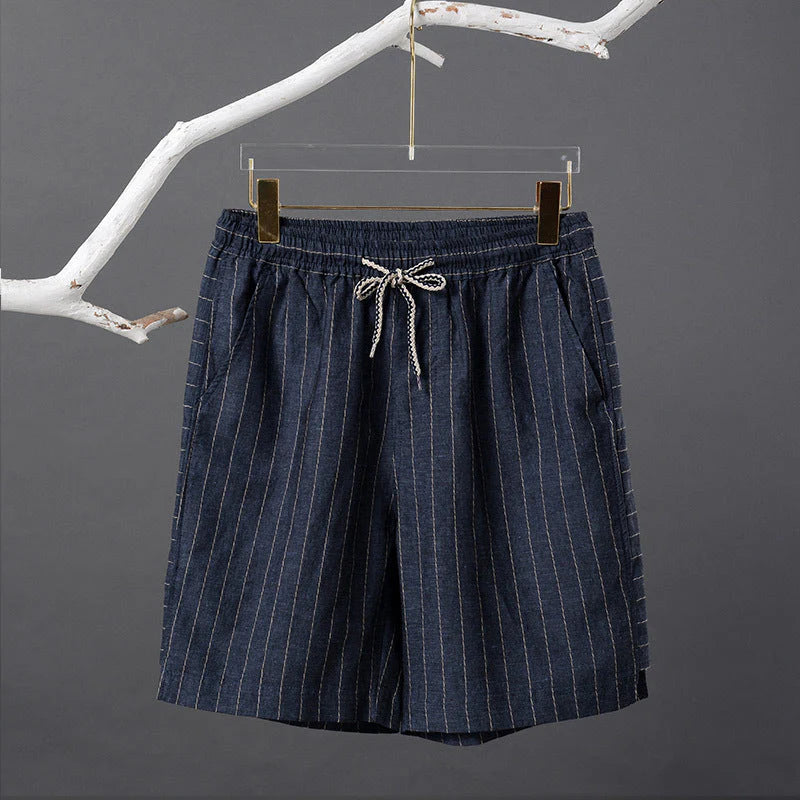 Bermuda de Linho Listrada Borenzi BZ503 feita em linho nobre, leve e respirável, com estampa discreta e caimento sofisticado para estilo refinado.