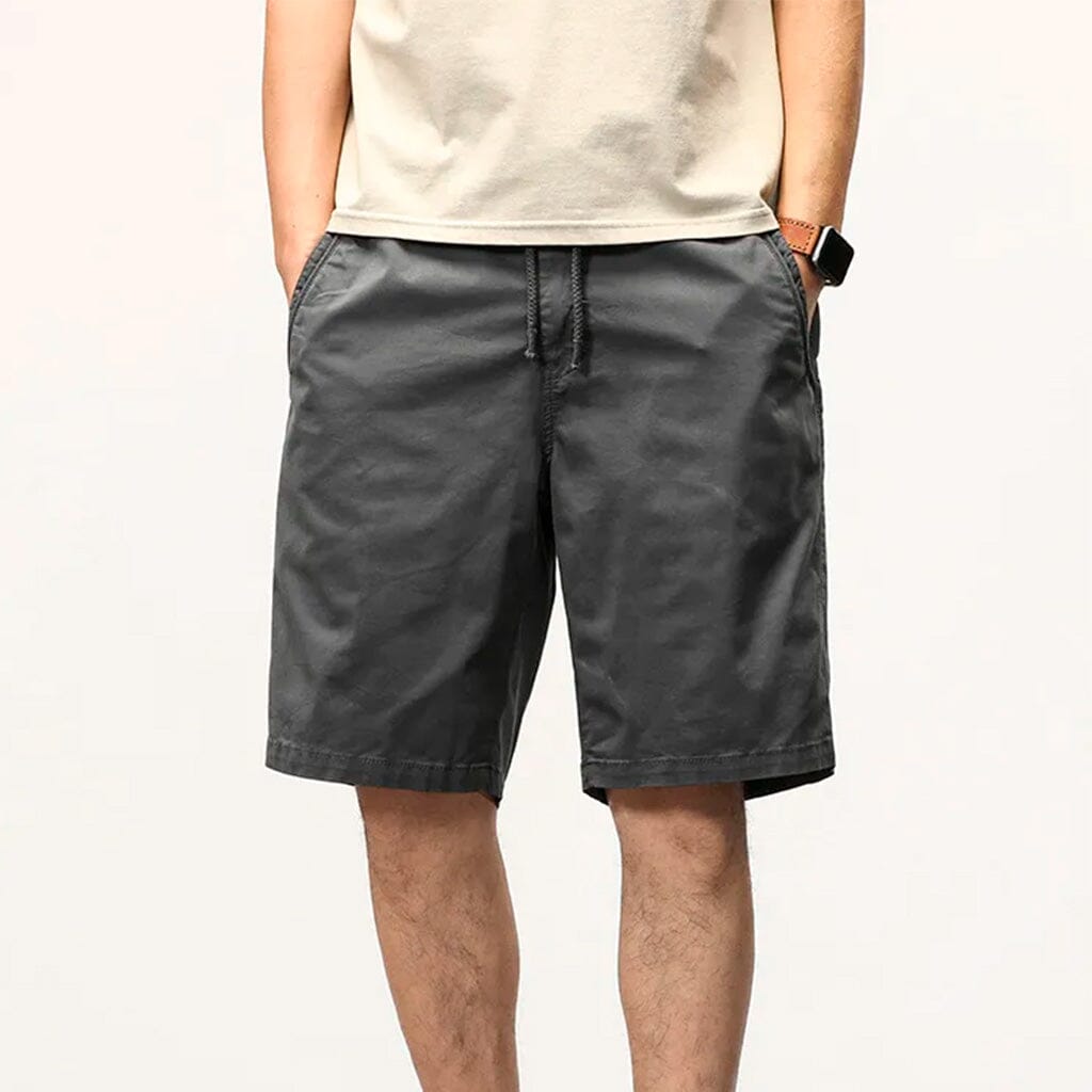 Bermuda Masculina Street Borenzi BZ514 feita em sarja premium, caimento ajustado e design moderno que une conforto, durabilidade e estilo versátil.