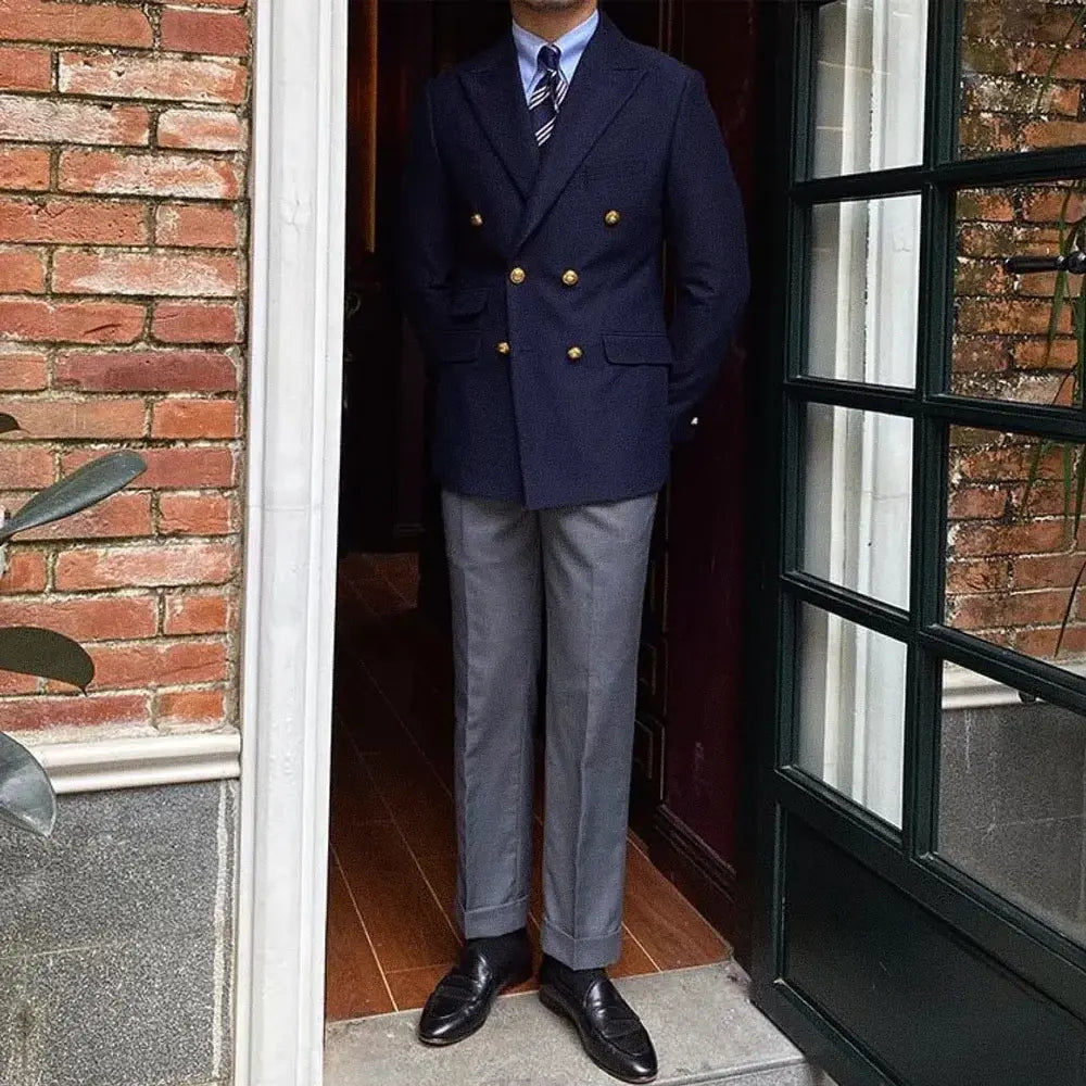 Blazer Masculino Transpassado Borenzi BZ062 com abotoamento duplo, em Ecomicrofibra Easeleaf 01, perfeito para eventos especiais.