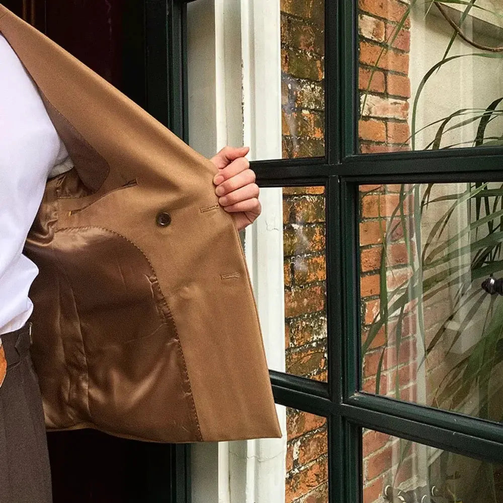 Blazer Masculino Transpassado Borenzi BZ062 com abotoamento duplo, em Ecomicrofibra Easeleaf 01, perfeito para eventos especiais.