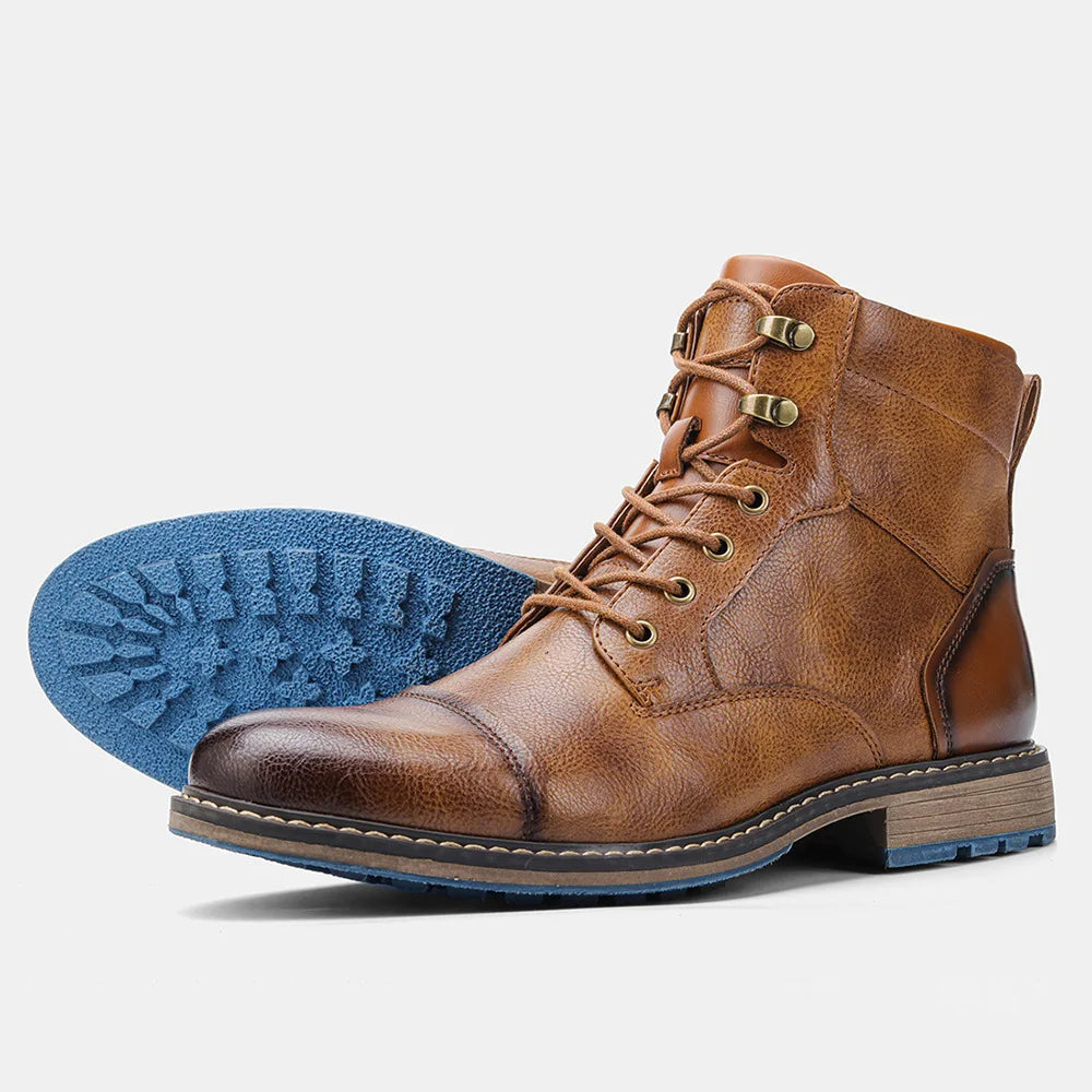 Bota Masculina de Couro Borenzi BZ284 com couro premium, solado emborrachado e design moderno. Perfeita para ambientes urbanos e aventuras.