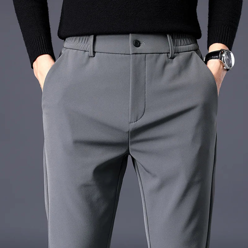 Calça social masculina Borenzi BZ001 com design elegante, confortável e ideal para looks casuais e formais.