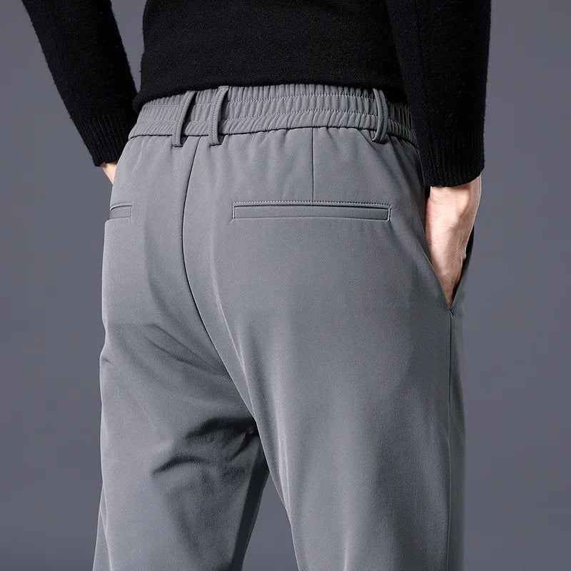 Calça social masculina Borenzi BZ001 com design elegante, confortável e ideal para looks casuais e formais.