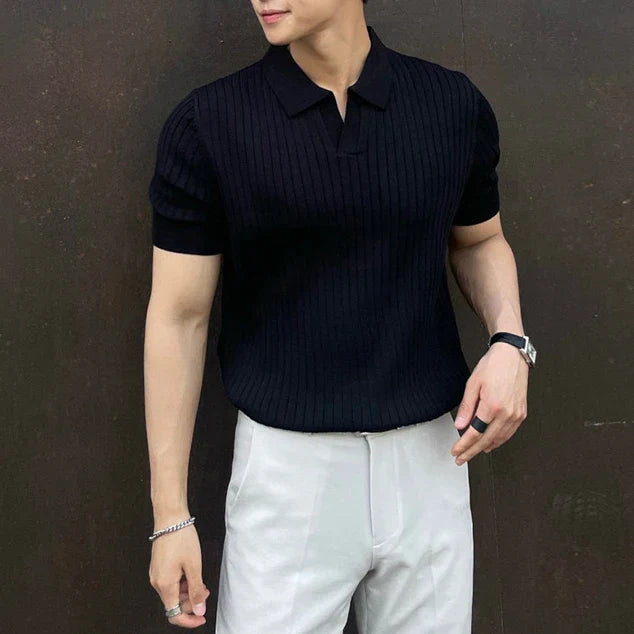 Camisa Polo Masculina Borenzi BZ019 com design clássico, colarinho e detalhes elegantes para um visual sofisticado.