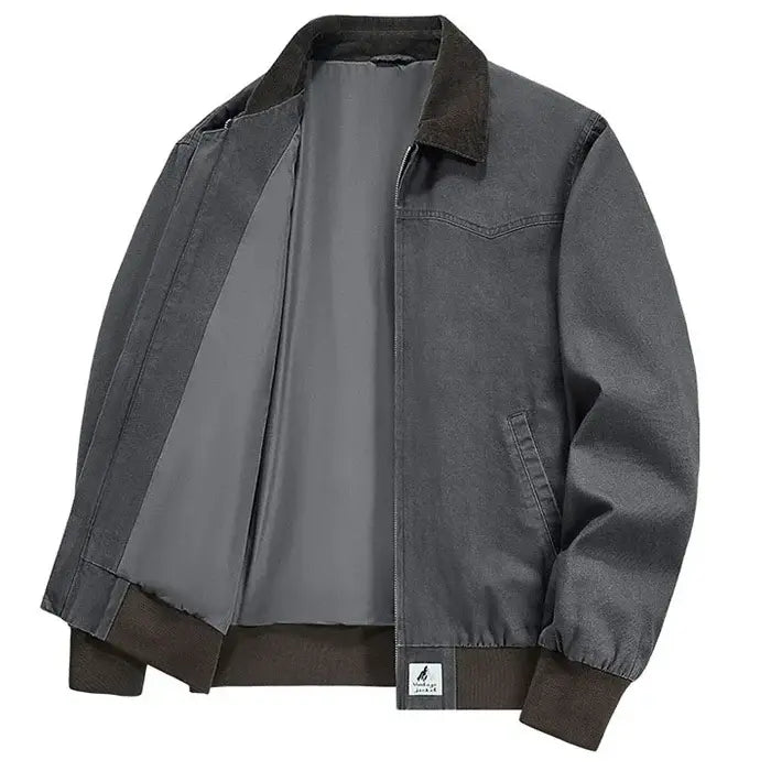 Jaqueta Bomber Vintage Masculina Borenzi BZ319 com estilo retrô, interior forrado e tecido resistente. Elegância e conforto para uso diário e especial.